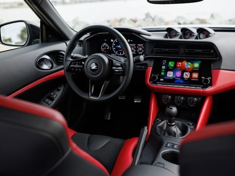 El Z es uno de los autos deportivos más llamativos un imán de miradas.